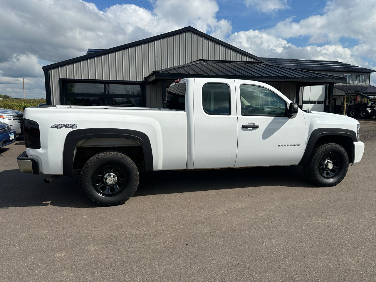 Used 2011 Chevrolet Silverado 1500 W/T image 10