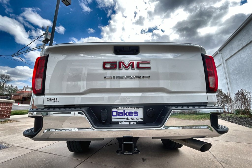 Used 2024 GMC Sierra 2500 Pro w/ Convenience Package image 11