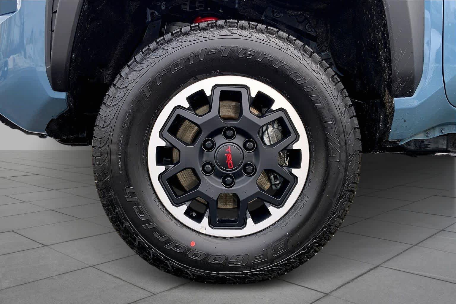 Used 2026 Toyota Tacoma TRD Off-Road AWD/4WD image 10