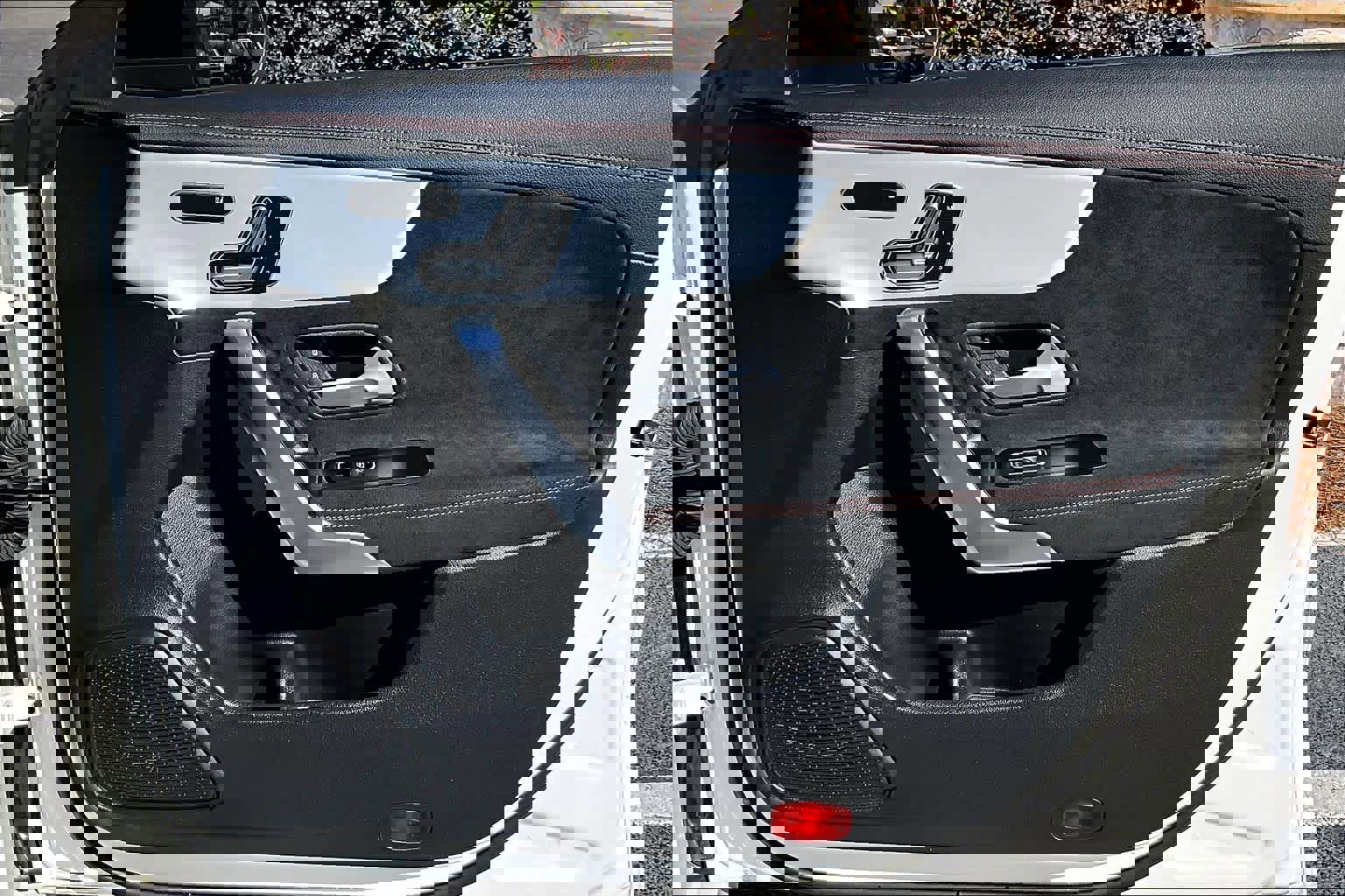 Used 2023 Mercedes-Benz CLA 250 image 23