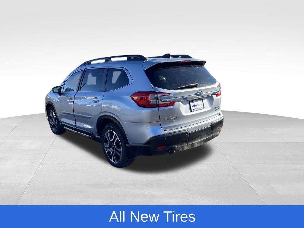 Used 2024 Subaru Ascent Touring w/ Popular Package #2 image 3