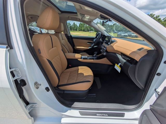 New 2025 Nissan Sentra SV w/ SV Premium Package FWD image 30