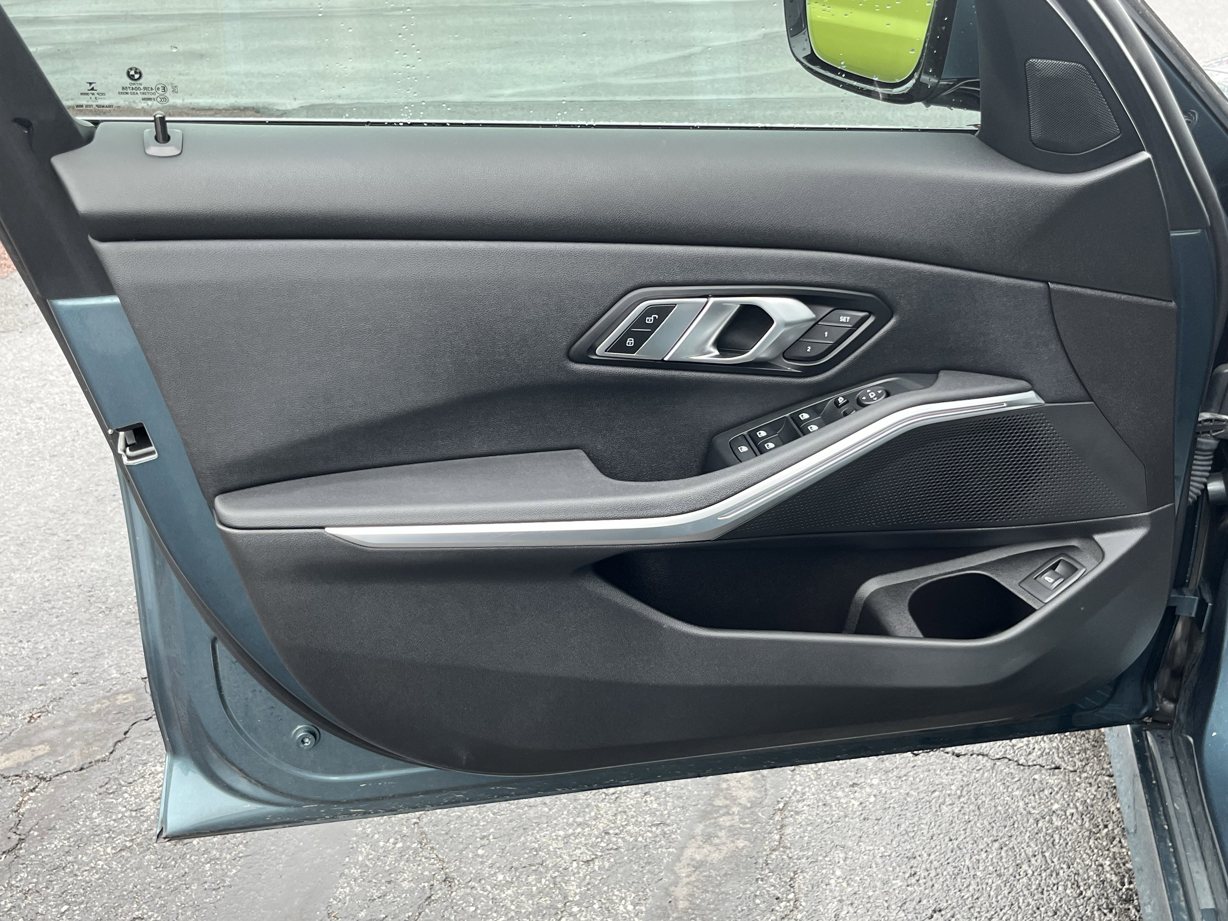 Used 2021 BMW 330i xDrive Sedan w/ Convenience Package image 15