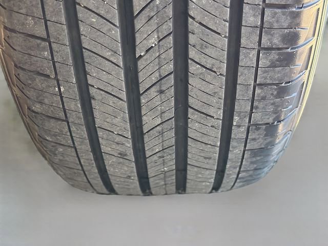 Used 2020 Chevrolet Equinox LS image 38