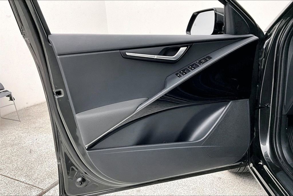 Used 2025 Kia Niro Wind w/ Wind Preserve Package image 21