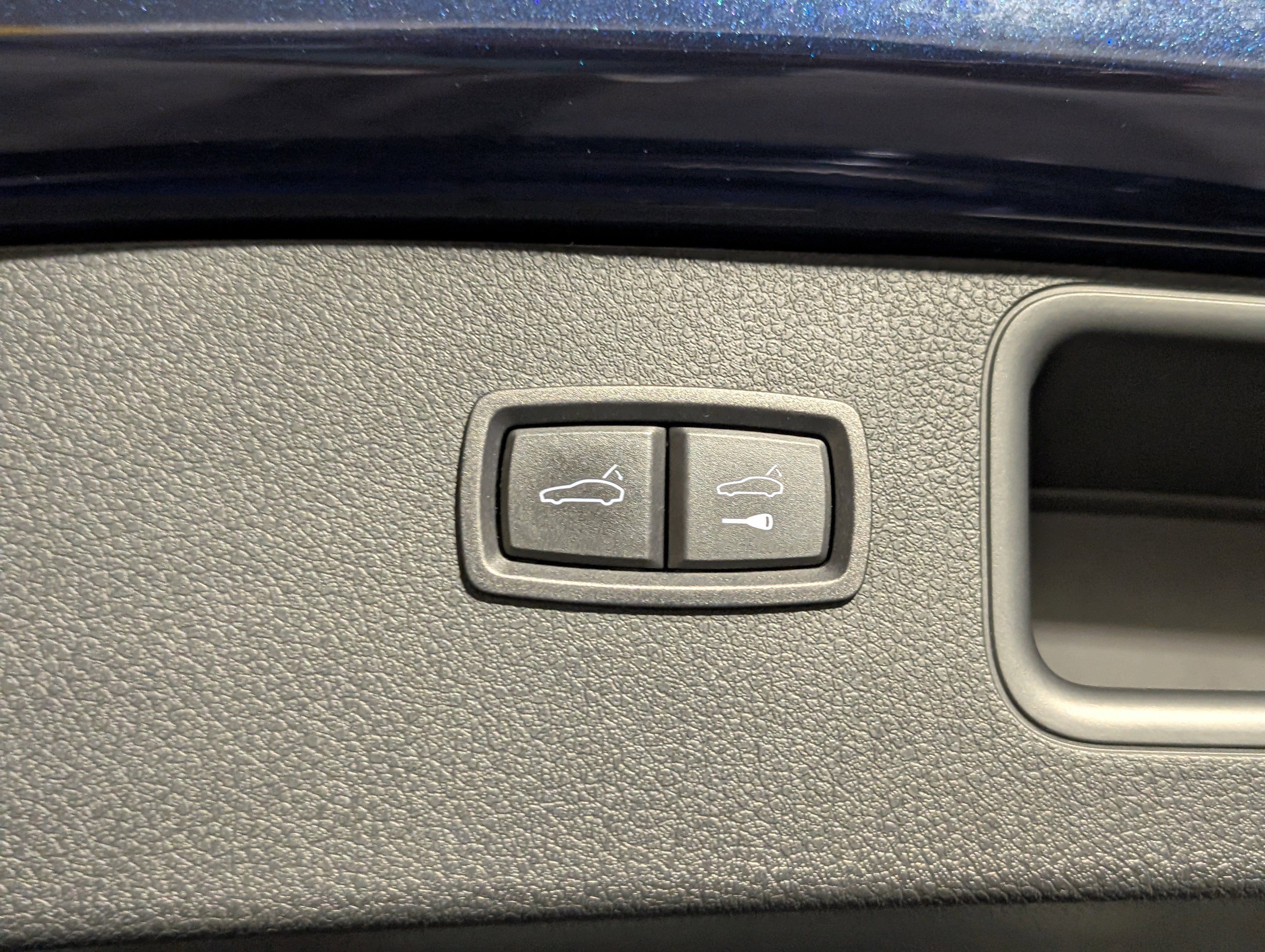 Used 2020 Porsche Macan image 24