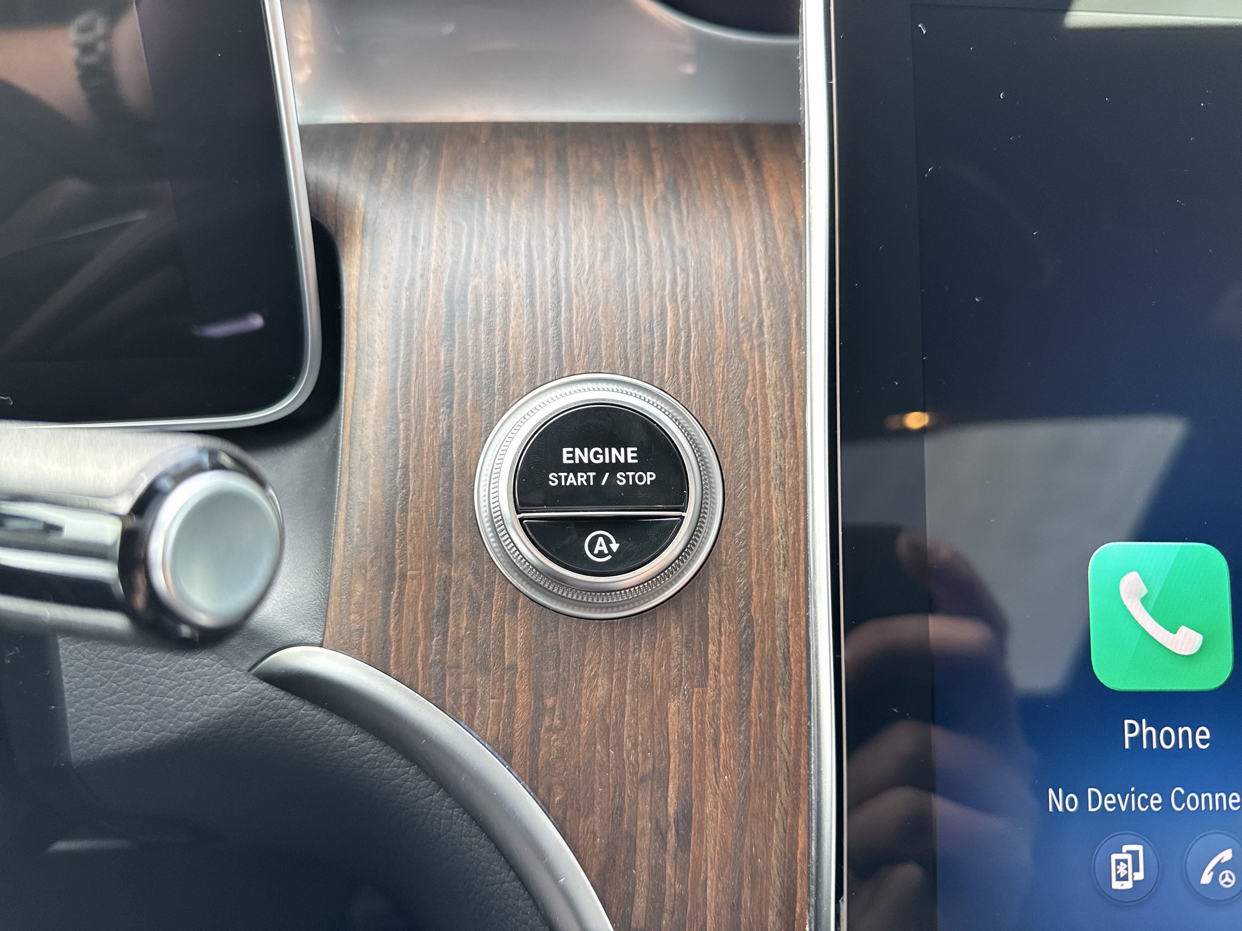 New 2025 Mercedes-Benz GLC 300 4MATIC image 18