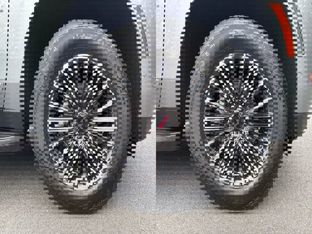 New 2026 GMC Yukon XL Elevation w/ LPO, Floor Liner Package image 9