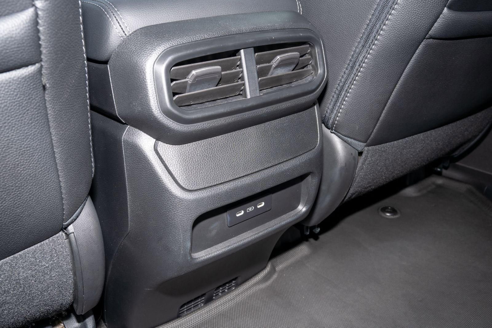 Certified 2025 Honda Passport EX-L image 20