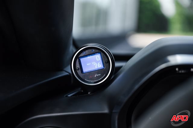 Used 2020 Chevrolet Camaro SS RWD image 27