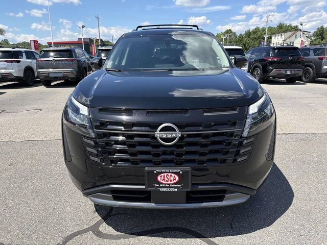 New 2026 Nissan Pathfinder SL w/ SL Premium Package AWD/4WD image 2