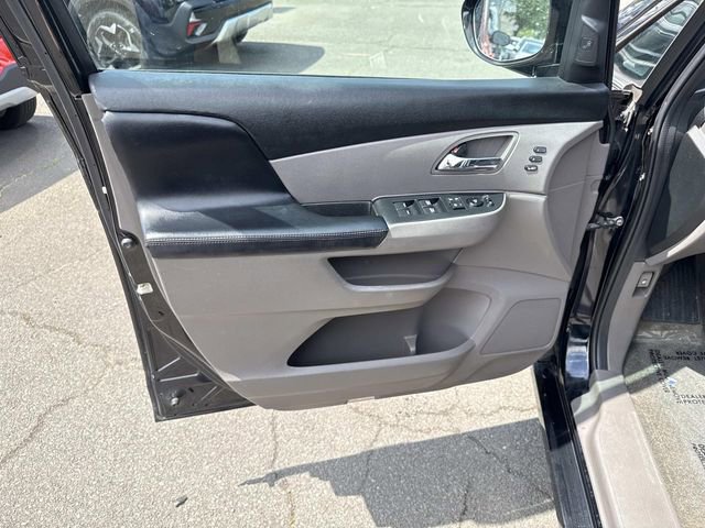 Used 2014 Honda Odyssey Touring image 13