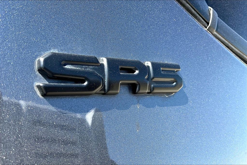 Used 2024 Toyota Tundra SR5 w/ SR5 Premium Package AWD/4WD image 8