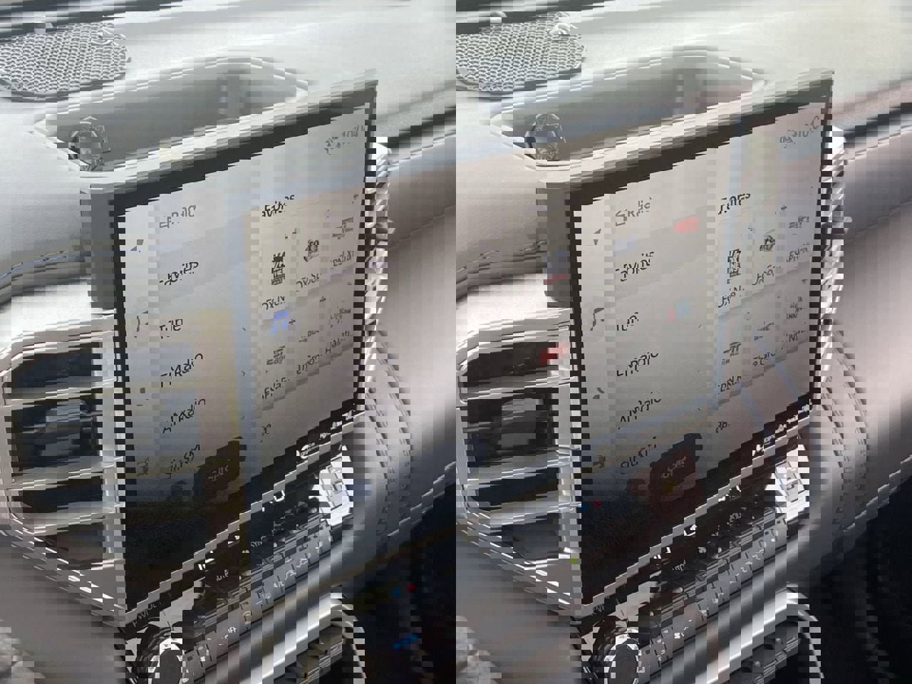 Used 2024 Toyota Tundra Platinum image 27