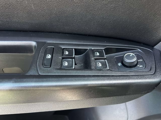 Used 2019 Volkswagen Atlas SE w/ Towing Package AWD/4WD image 19