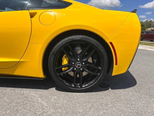 Used 2015 Chevrolet Corvette Stingray Coupe w/ ZF1 Appearance Package RWD image 34