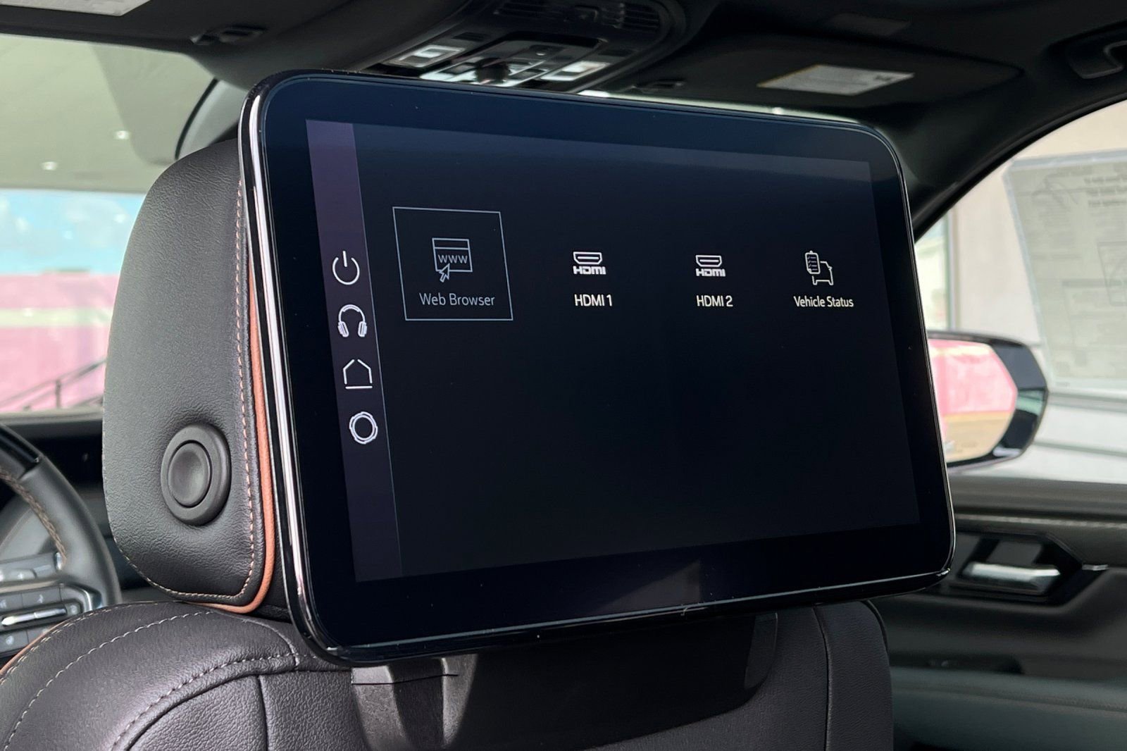 New 2026 GMC Yukon XL AT4 w/ AT4 Premium Plus Package image 14