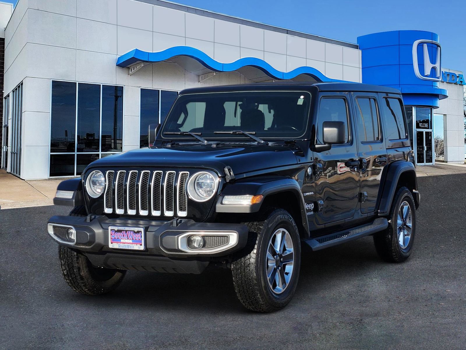 Used 2021 Jeep Wrangler Unlimited Sahara video 2