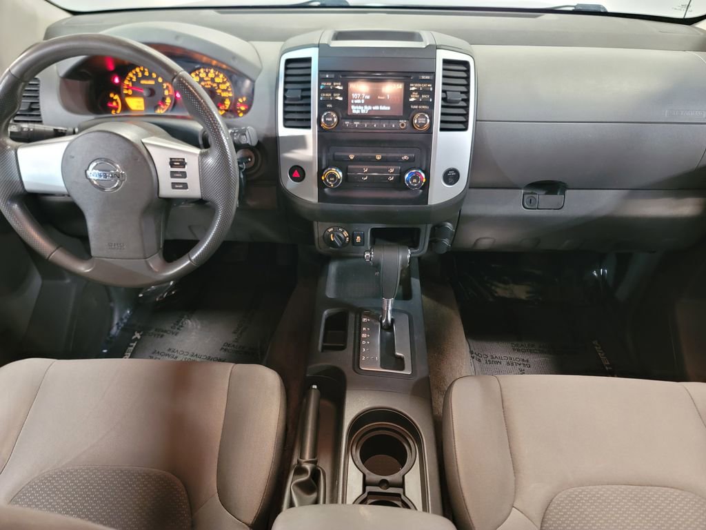 Used 2013 Nissan Xterra S image 19