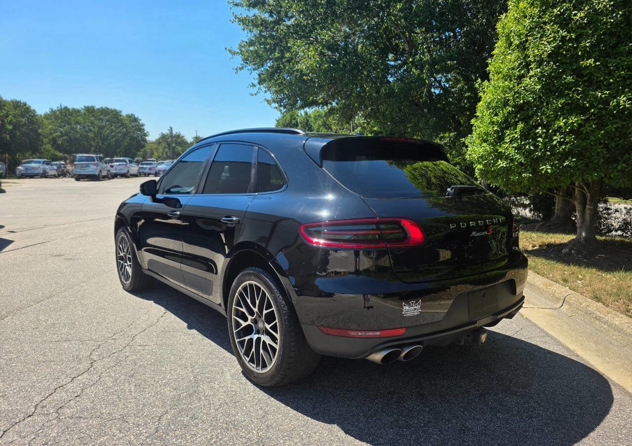 Used 2018 Porsche Macan S AWD/4WD image 3
