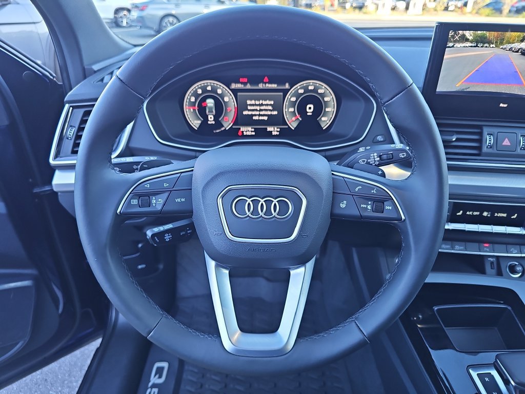 Used 2025 Audi Q5 2.0T Premium w/ Convenience Plus Package AWD/4WD image 17