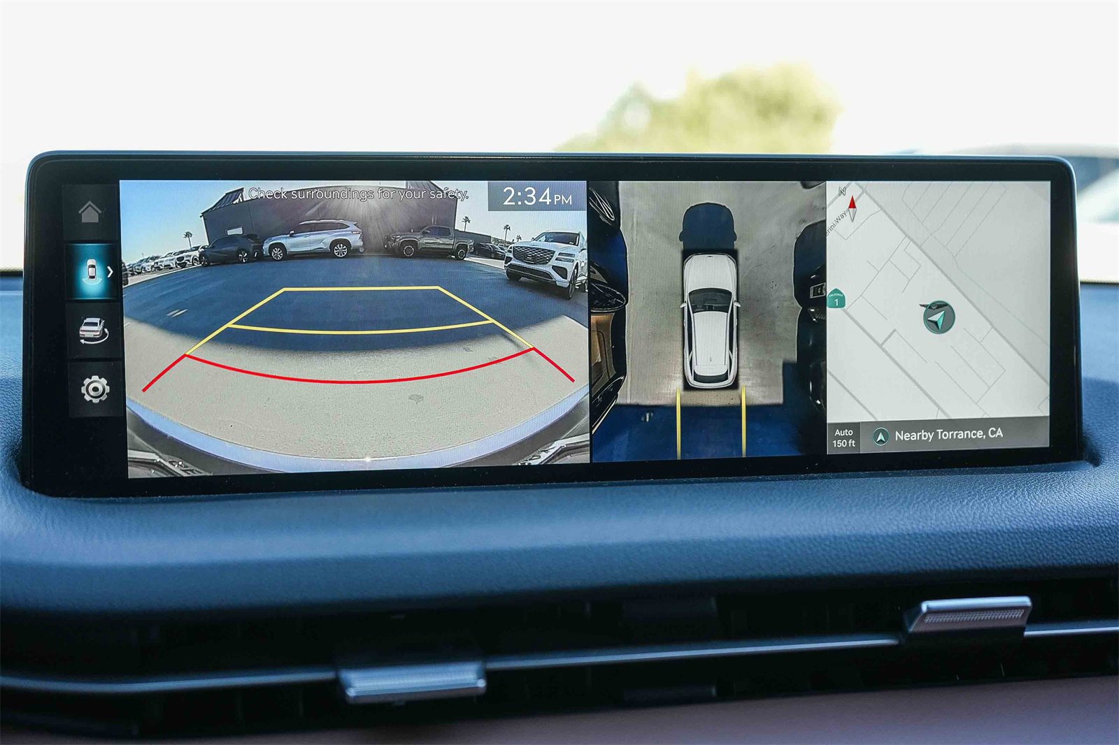 Used 2023 Genesis GV70 2.5T w/ Advanced Package image 23