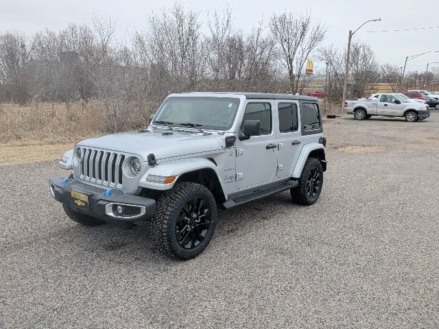 Used 2022 Jeep Wrangler Unlimited Sahara image 1
