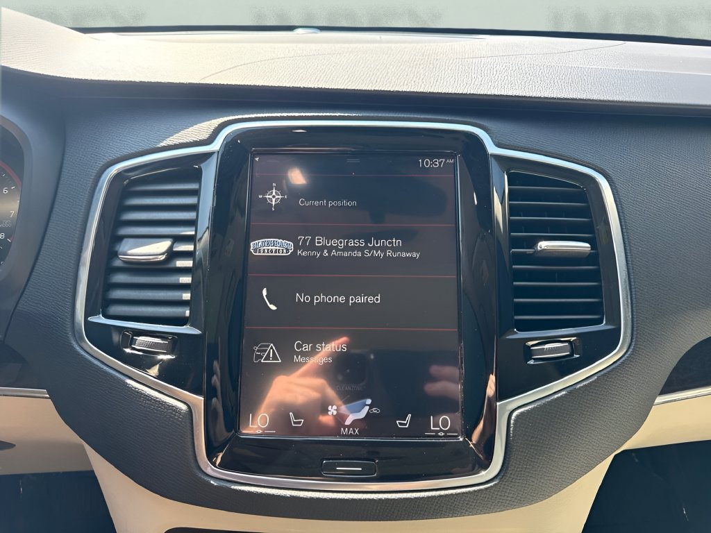 Used 2018 Volvo XC90 T6 Momentum w/ Momentum Plus Package AWD/4WD image 20