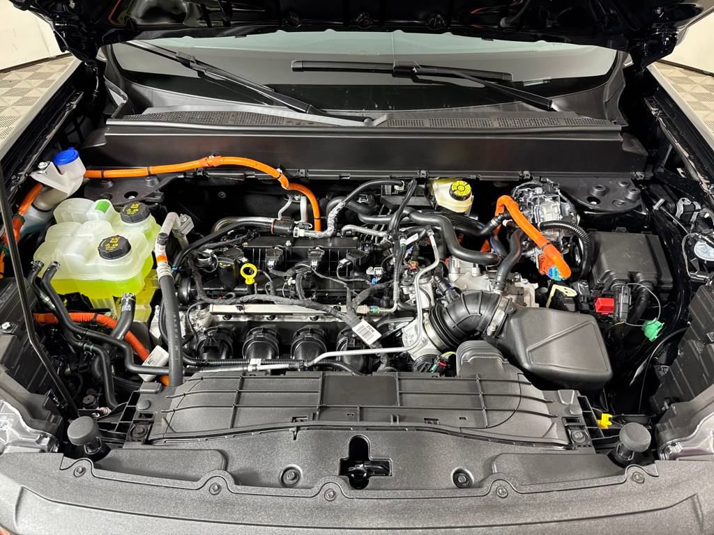 New 2025 Ford Maverick XLT image 31