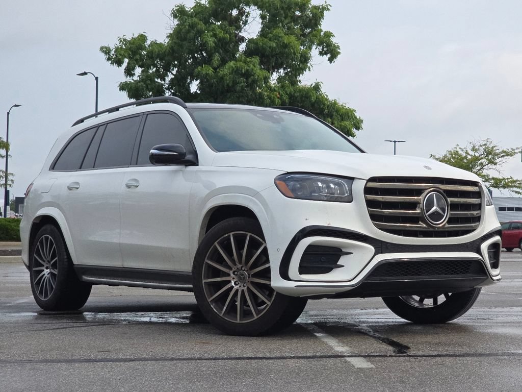 Used 2024 Mercedes-Benz GLS 580 4MATIC video 1