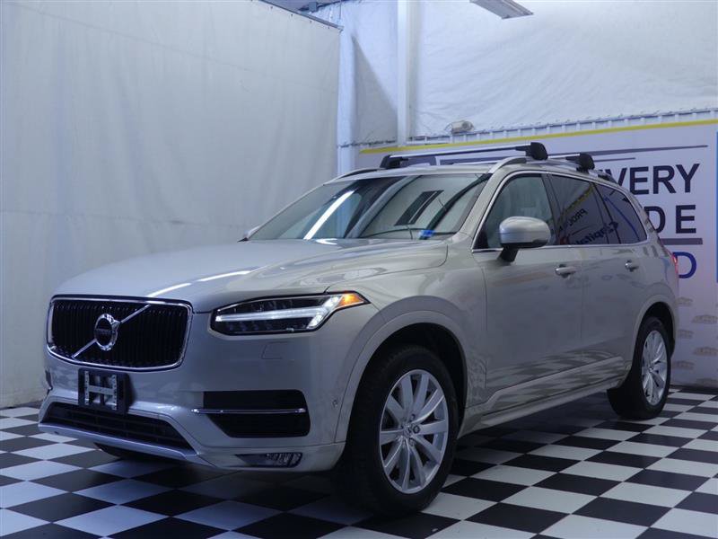 Used 2016 Volvo XC90 T6 Momentum w/ Momentum Plus Package AWD/4WD image 3