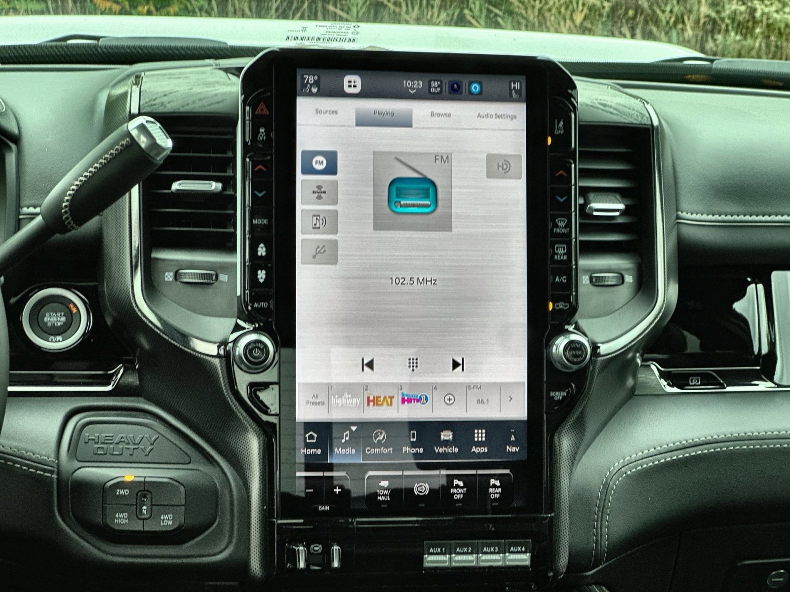 New 2026 RAM 2500 Limited image 18