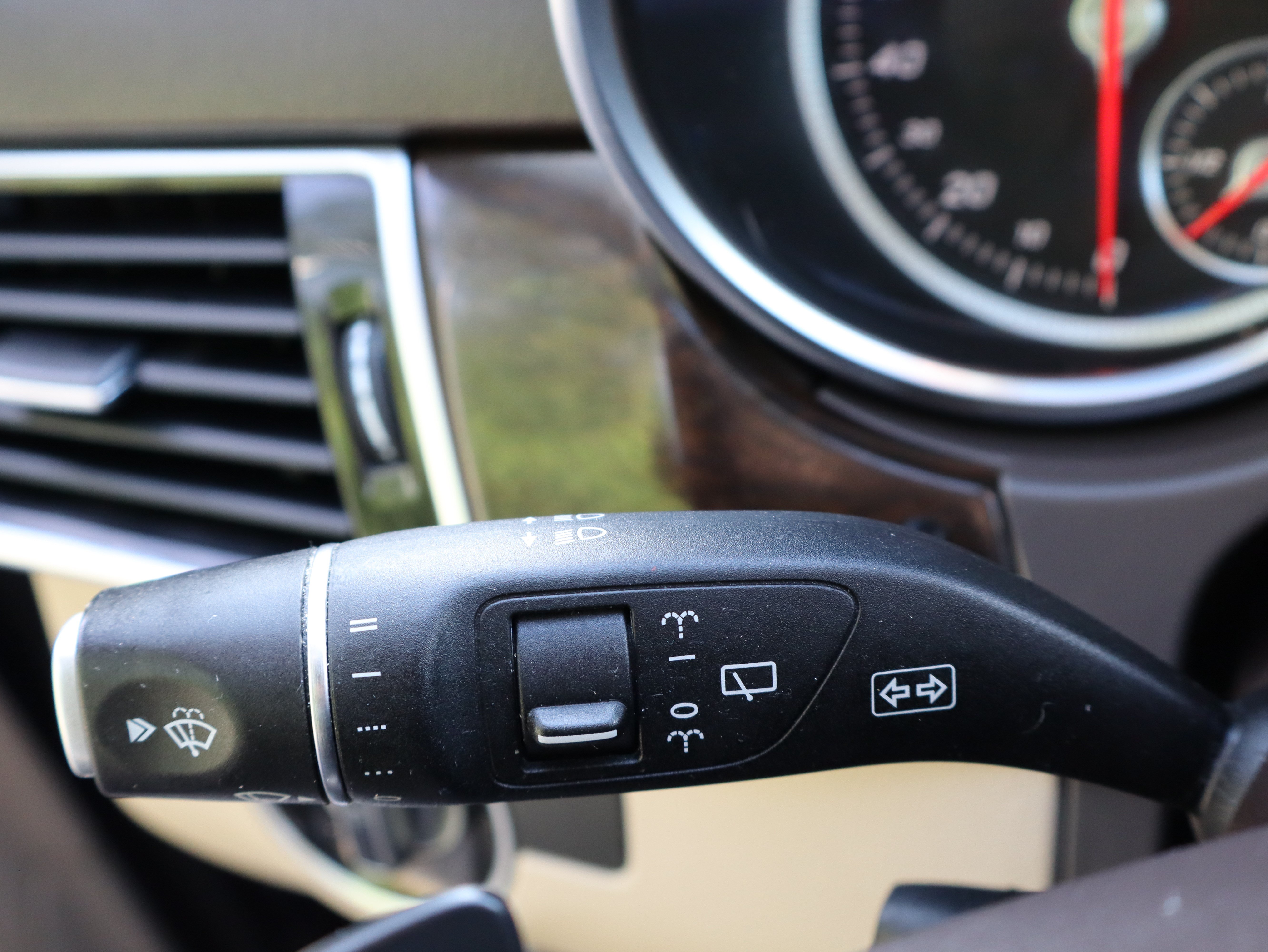 Used 2018 Mercedes-Benz GLE 350 image 43