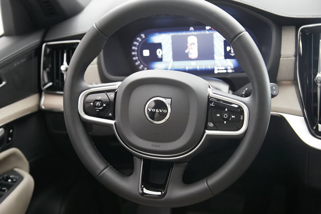New 2026 Volvo XC90 T8 Plus w/ Protection Package Premier AWD/4WD image 24