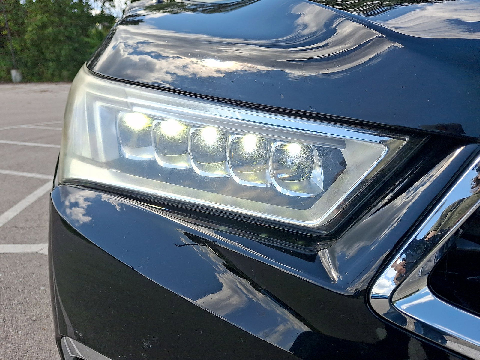 Used 2017 Acura MDX w/ Technology Package AWD/4WD image 28
