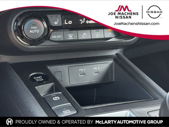 New 2026 Nissan Kicks SV w/ SV Premium Package AWD/4WD image 17