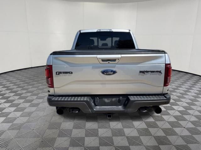Used 2017 Ford F150 Raptor w/ Equipment Group 802A Luxury AWD/4WD image 8