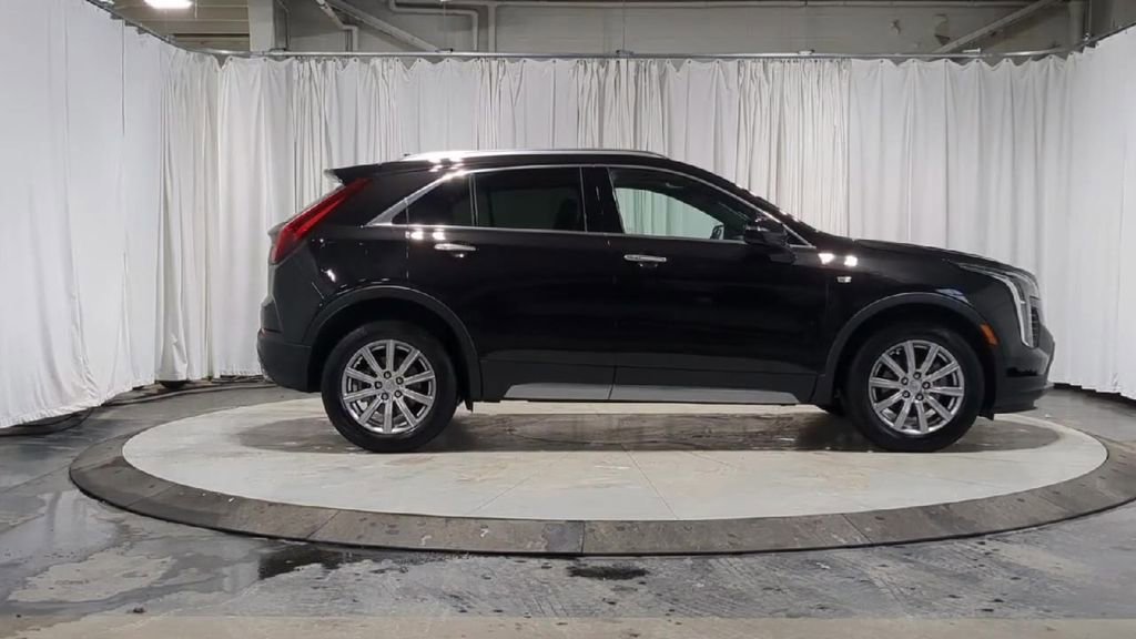 Used 2023 Cadillac XT4 Premium Luxury w/ Cold Weather Package image 11