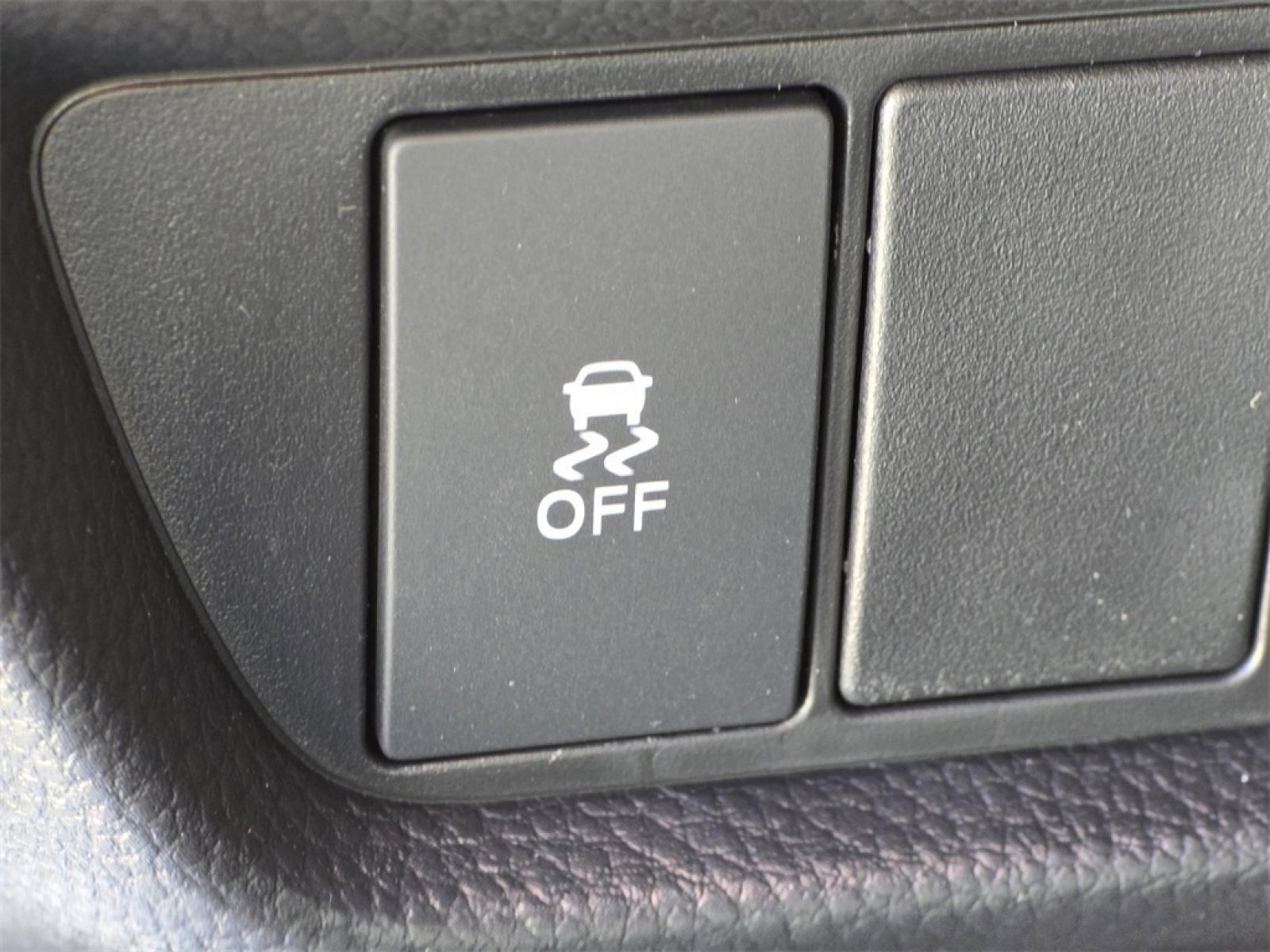 New 2026 Honda HR-V Sport image 9