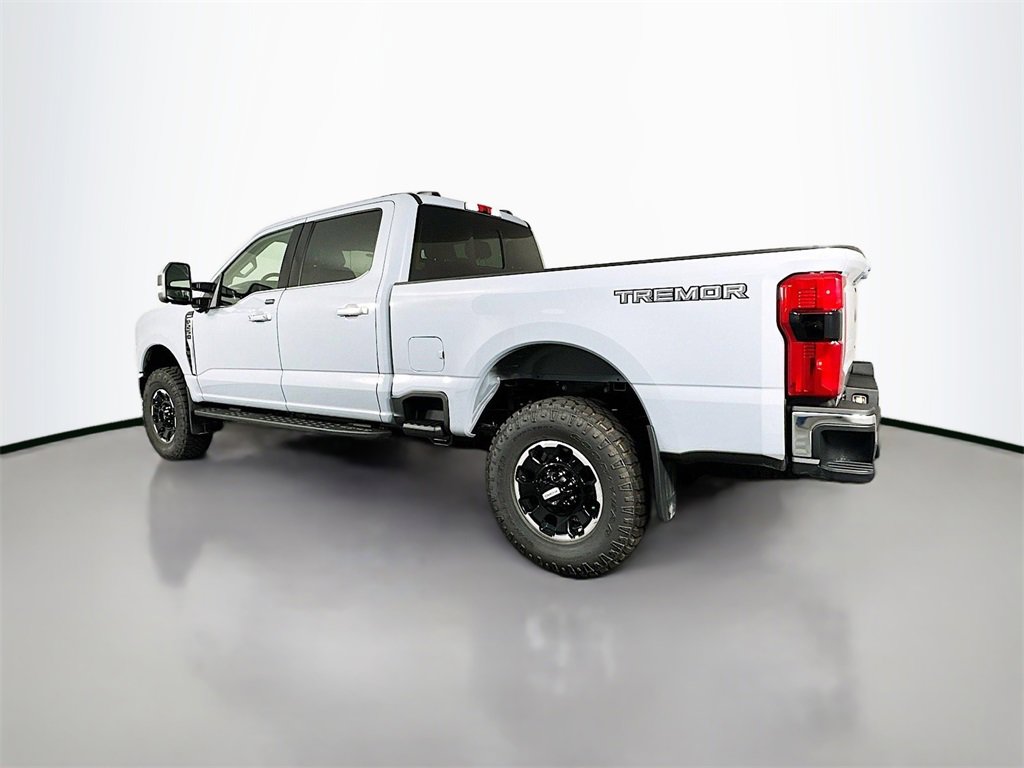 New 2025 Ford F250 Lariat w/ Lariat Ultimate Package image 5