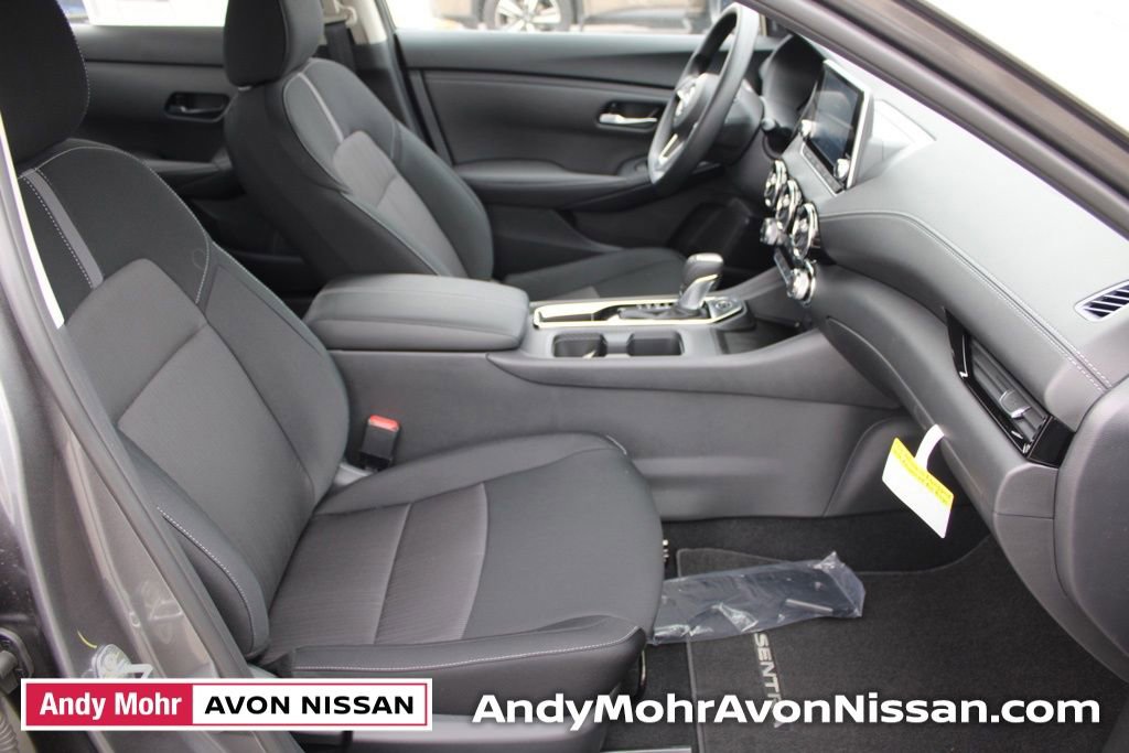 New 2025 Nissan Sentra SV image 12