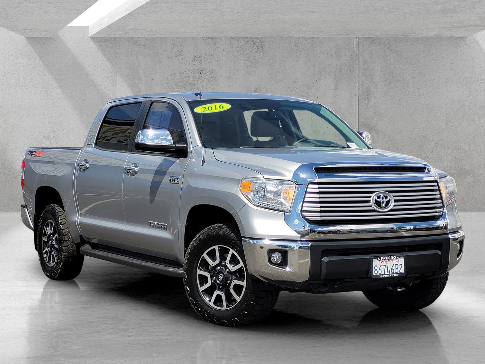 Used 2016 Toyota Tundra Limited w/ Limited Premium Package image 1