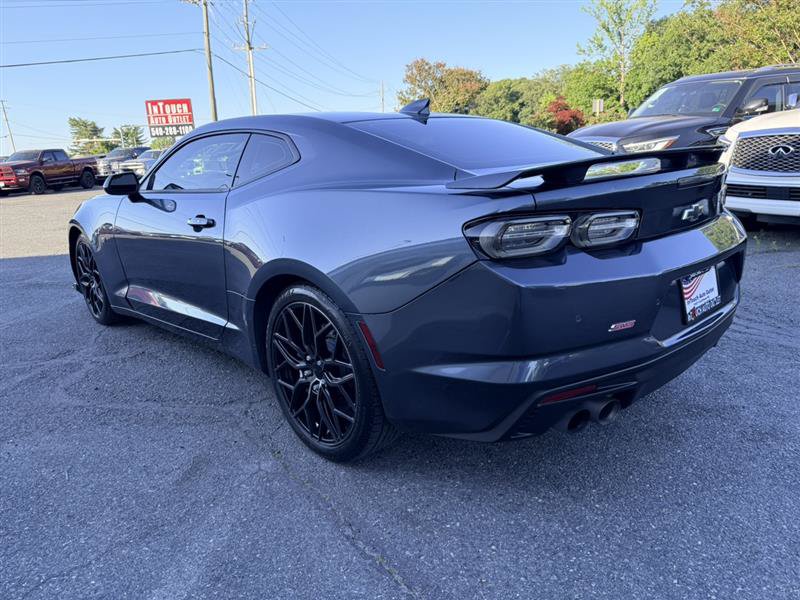 Used 2019 Chevrolet Camaro SS RWD image 7