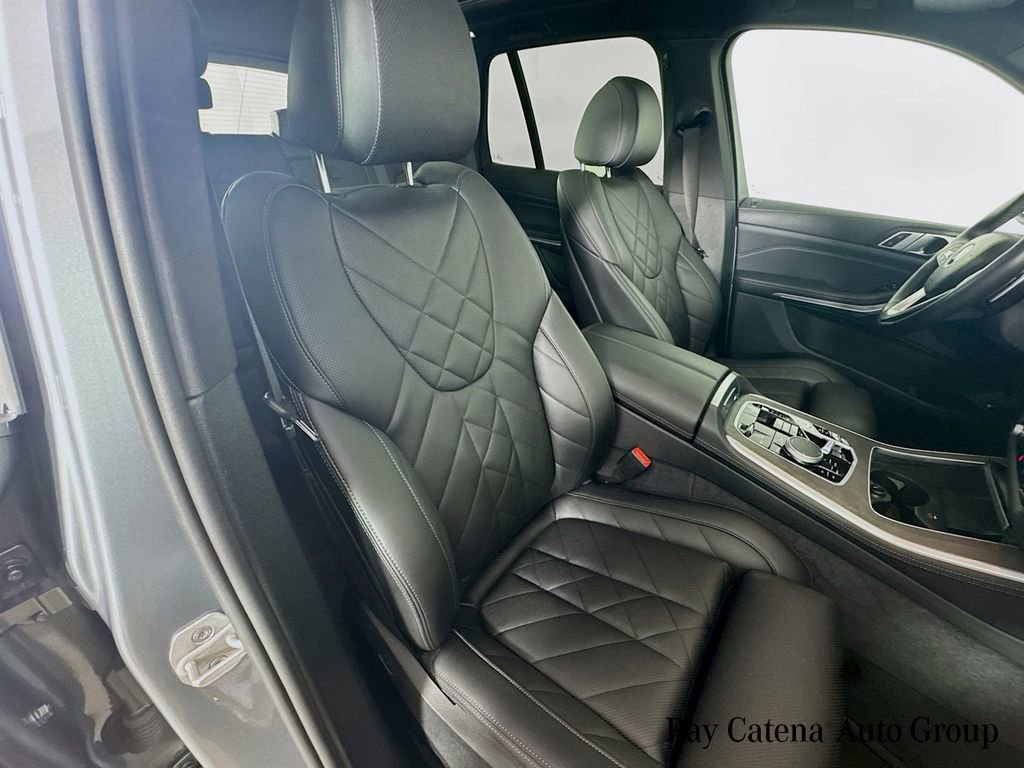 Used 2024 BMW X5 xDrive50e image 29