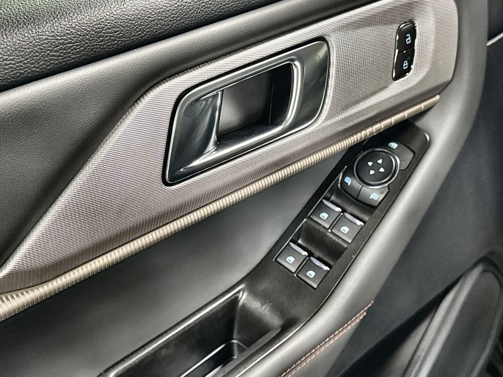 New 2026 Ford Explorer Active w/ Active Comfort Package AWD/4WD image 14