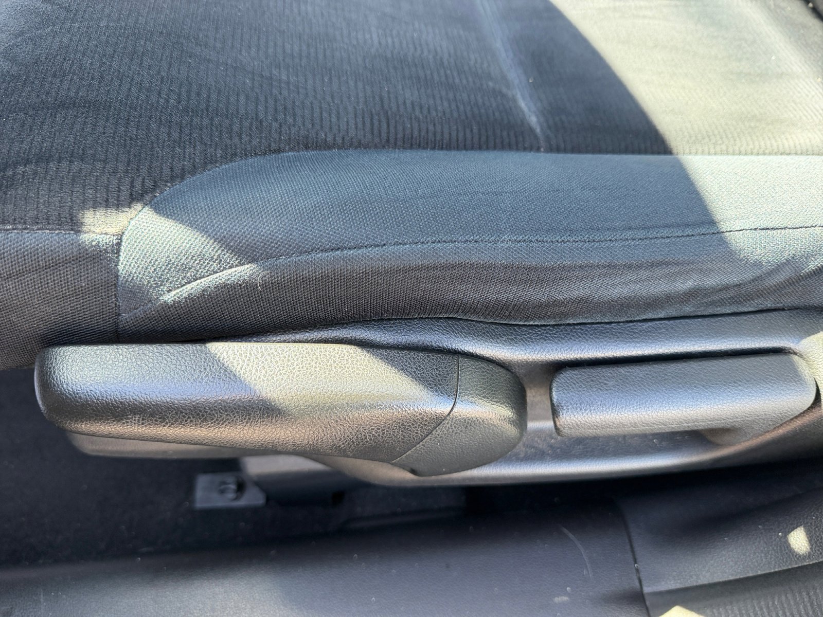 Used 2014 Honda CR-V LX image 14