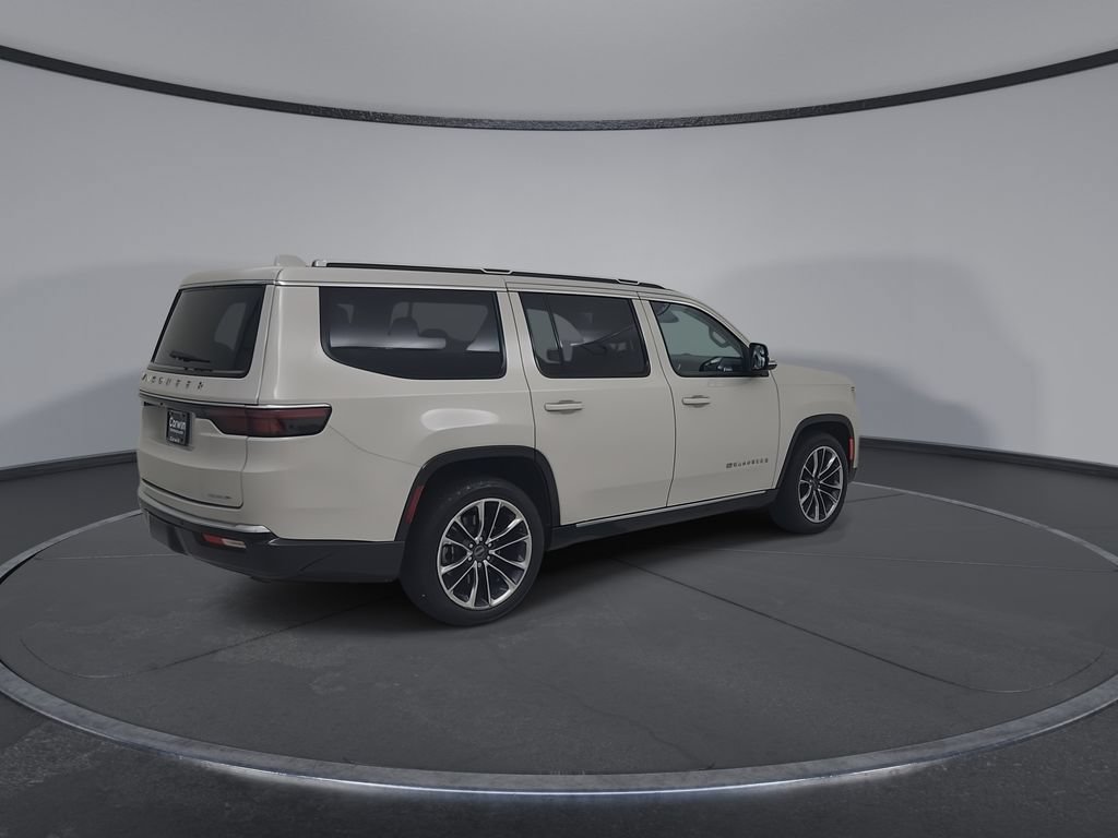 Certified 2022 Jeep Wagoneer Series III w/ Premium Group I AWD/4WD image 17