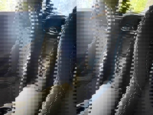 New 2024 Chevrolet Corvette Stingray Premium Cpe w/ Body-Color Dual Roof Package image 14