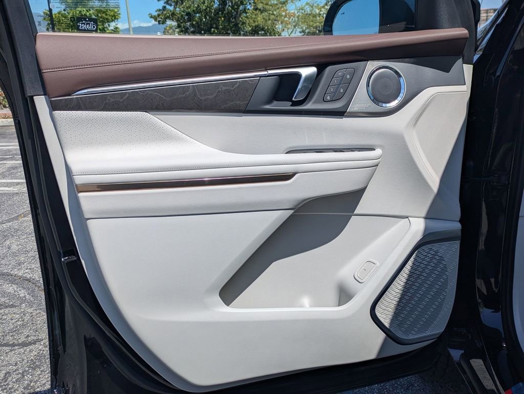 New 2026 Buick Enclave Avenir AWD/4WD image 23