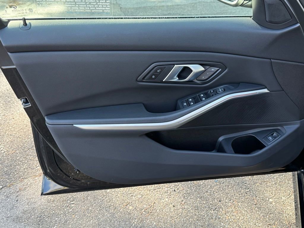 Used 2025 BMW 330i Sedan w/ Convenience Package image 18